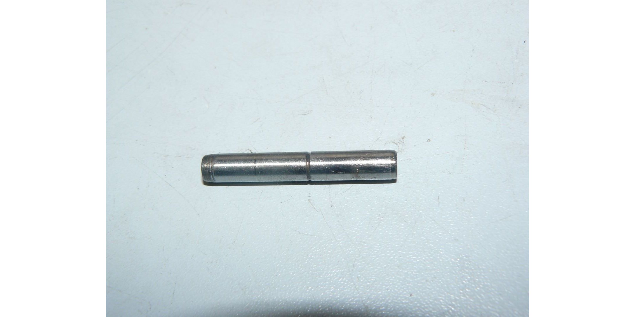 Ось блока регулятора для Зубр ЗЭСГ-2200-М2 <br>(Артикул: U592-250-103)