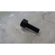 Болт для Зубр ЗКП-190-24-1.5 <br>(Артикул: N000-018-157)