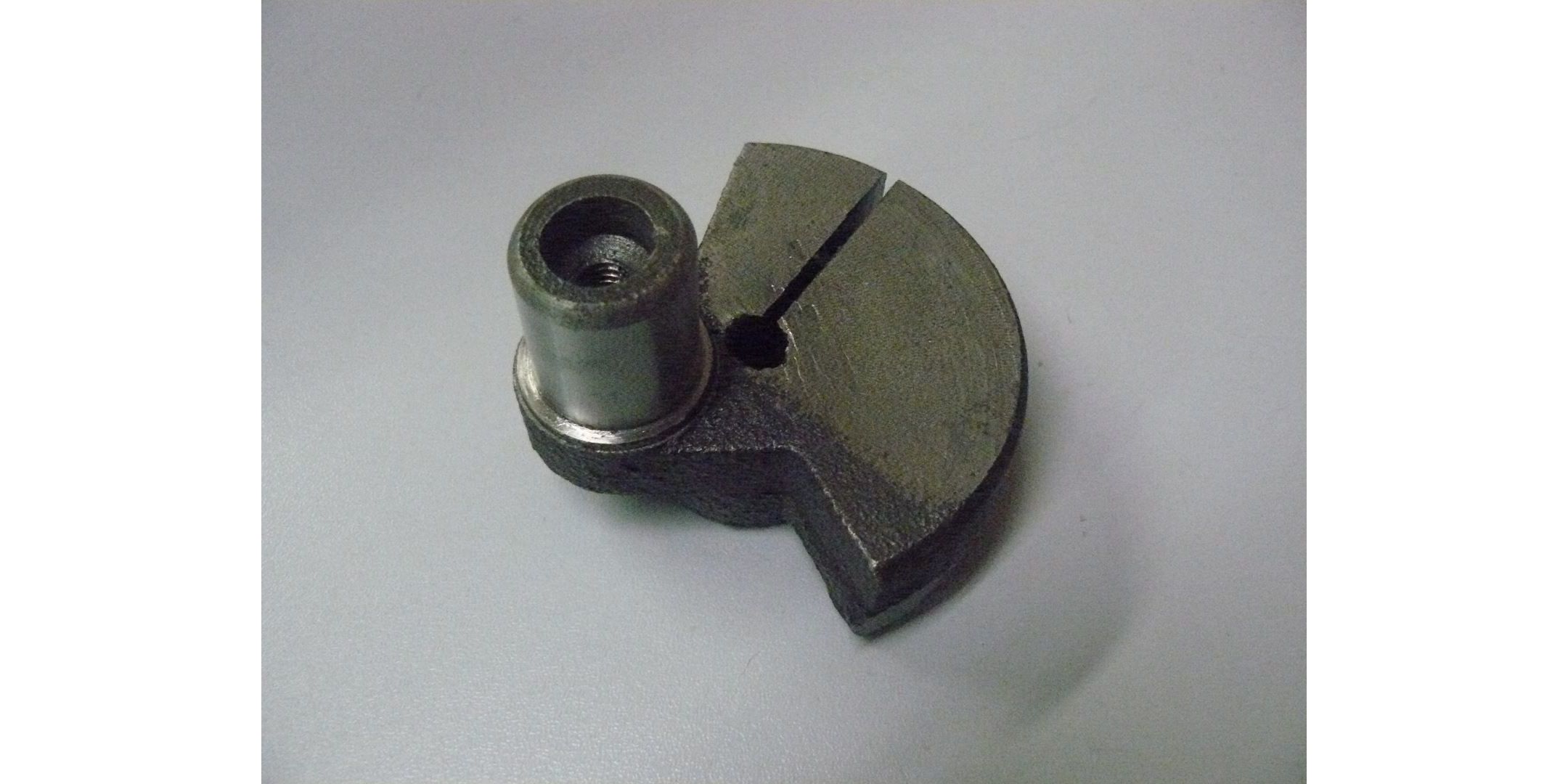 Коленвал для Зубр ЗКЭМ-2200-50 <br>(Артикул: U571-220-024)