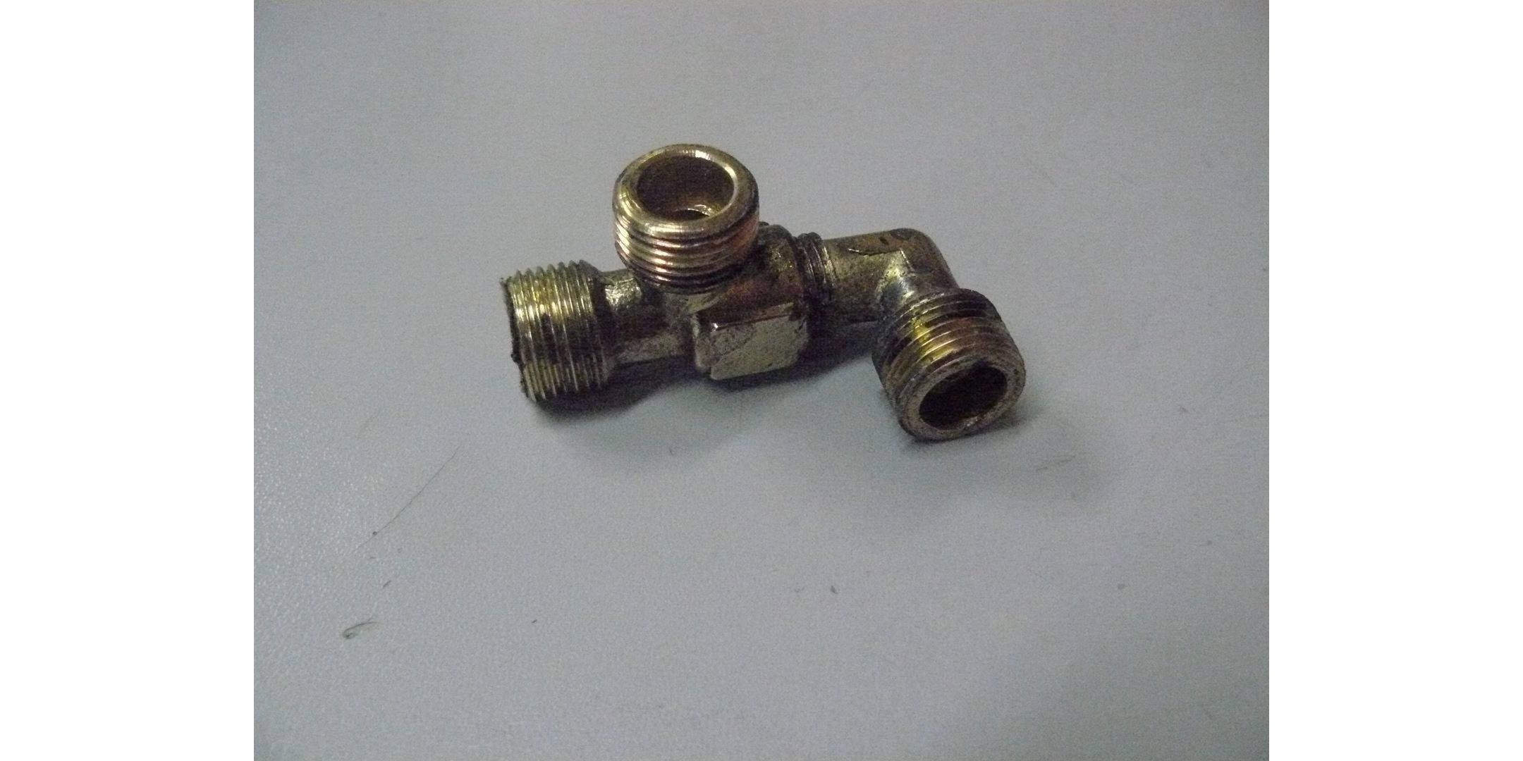 Патрубок-тройник для Зубр ЗКЭМ-2200-50 <br>(Артикул: U571-220-036)