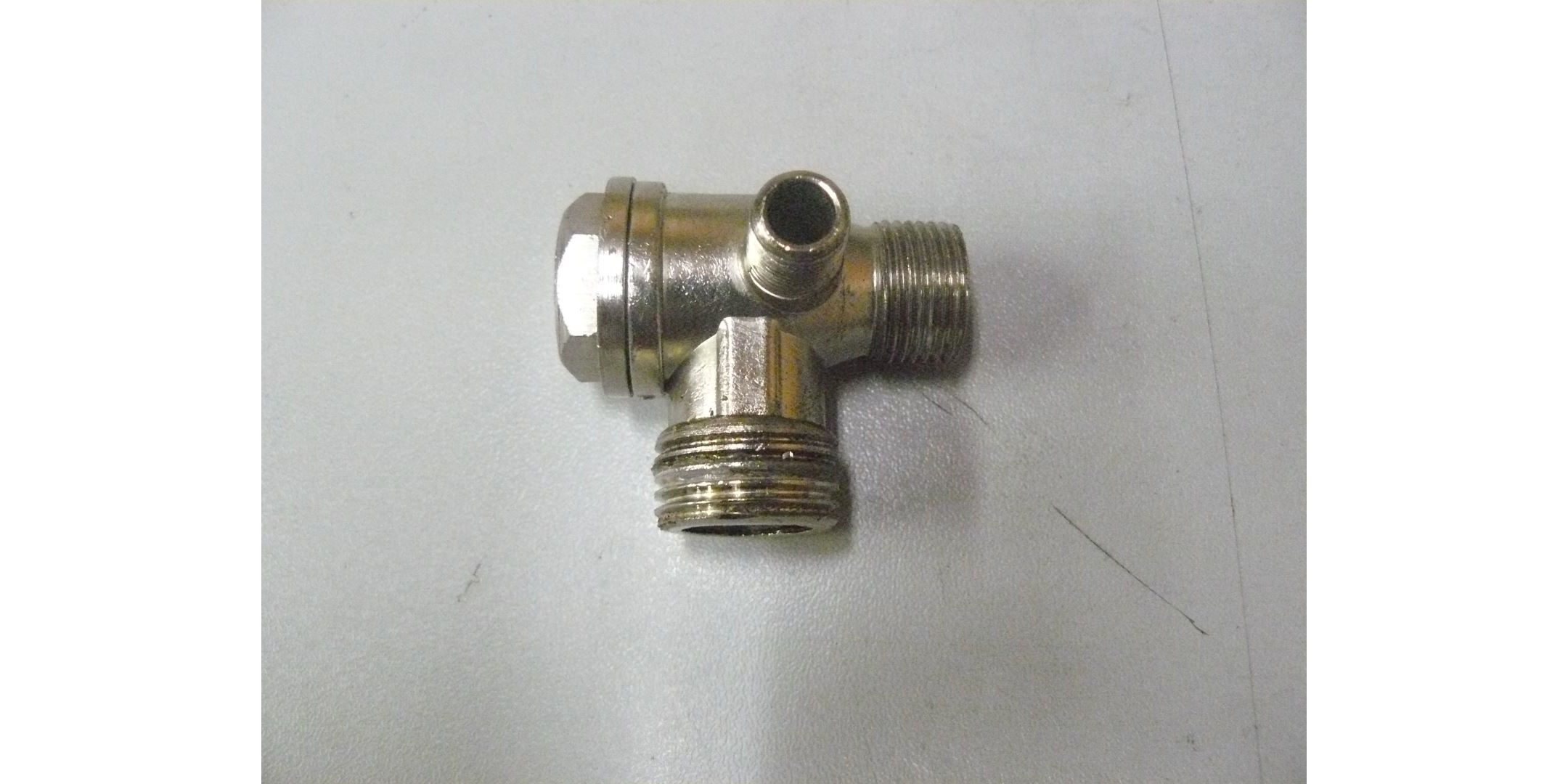 Клапан обратный 45x40x37 для Зубр ЗКЭМ-1600-24 <br>(Артикул: U571-160-043)