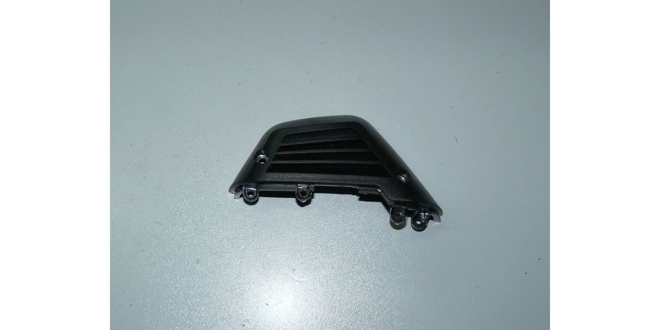 Накладка правая для Зубр ЗКЭ-53-20 <br>(Артикул: N000-007-337)
