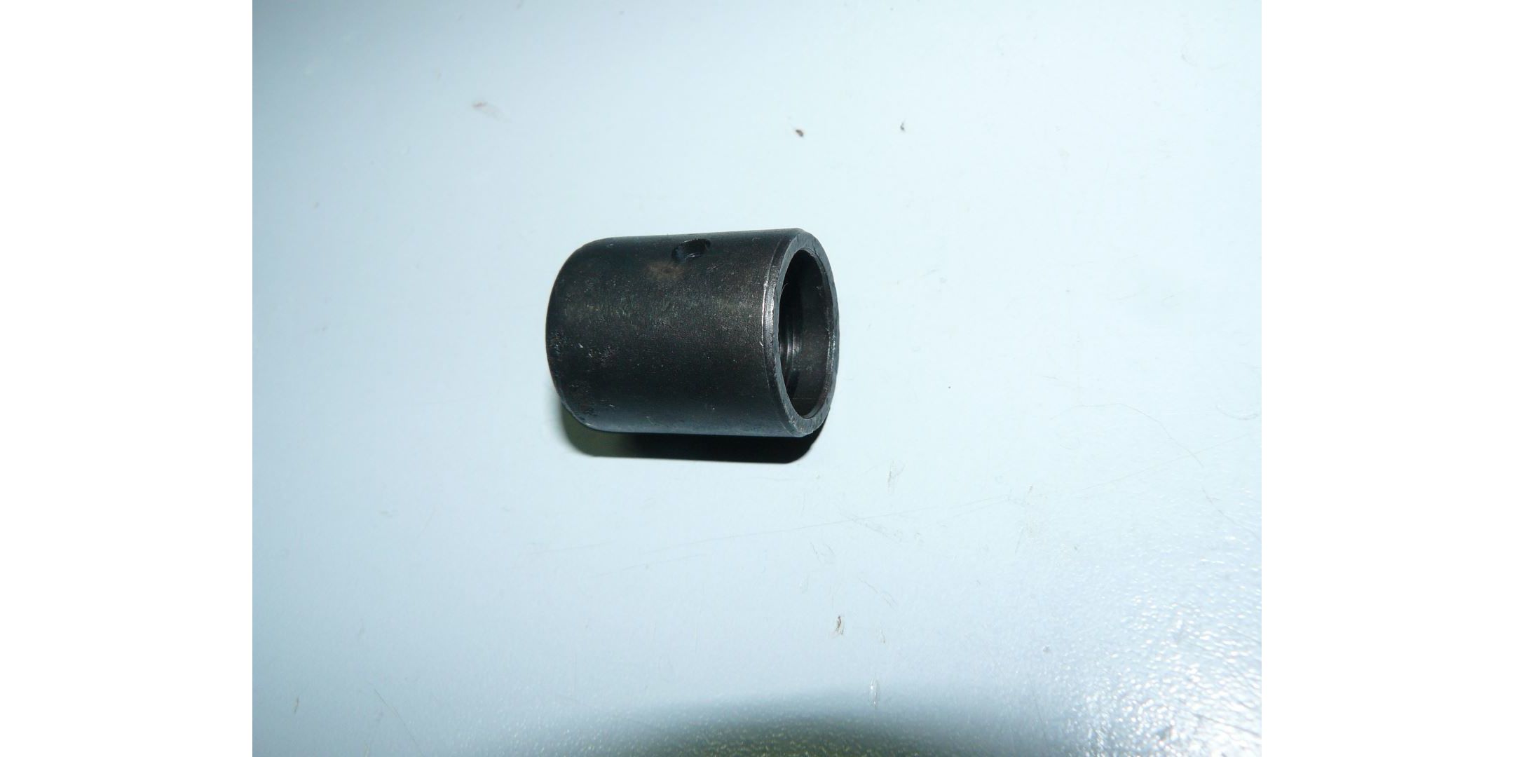 Втулка фиксатора D23xd18,5(14mm)x28mm для Зубр ЗМ-40-1700 К <br>(Артикул: N000-006-396)