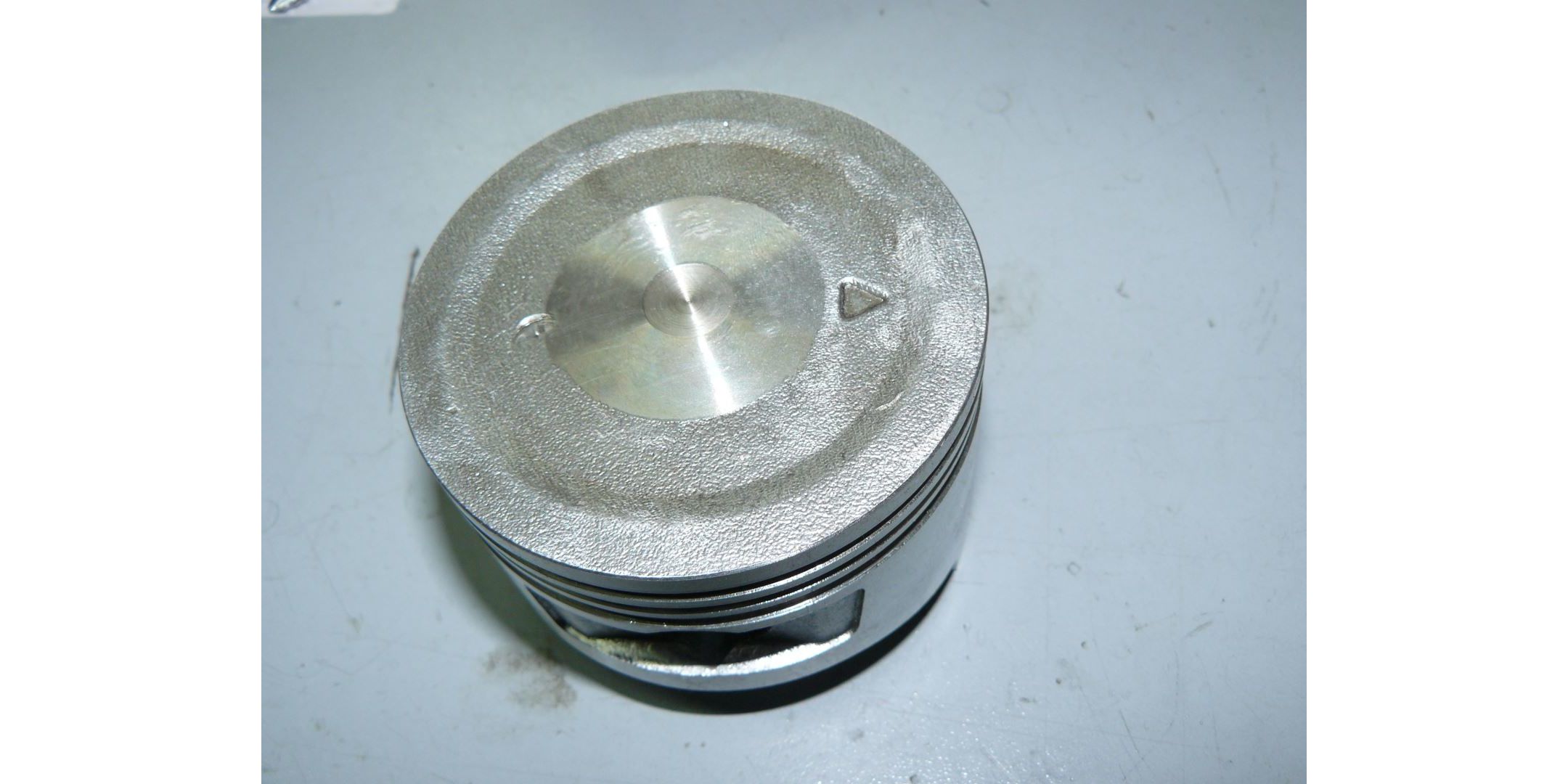 Поршень D77 для Зубр ЗБМП-1600 <br>(Артикул: N000-001-888)