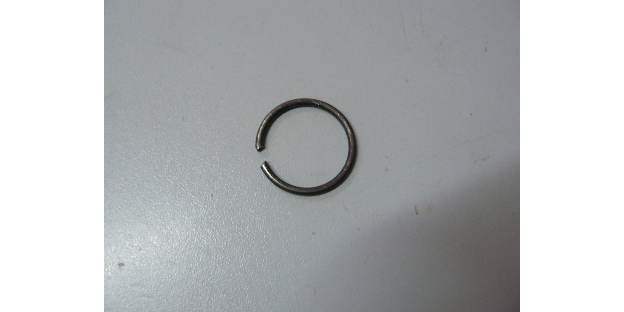 Кольцо разжимное D28 #F для Зубр SDS-Max ЗПМЭ-1250ЭК <br>(Артикул: UM06-001-009)
