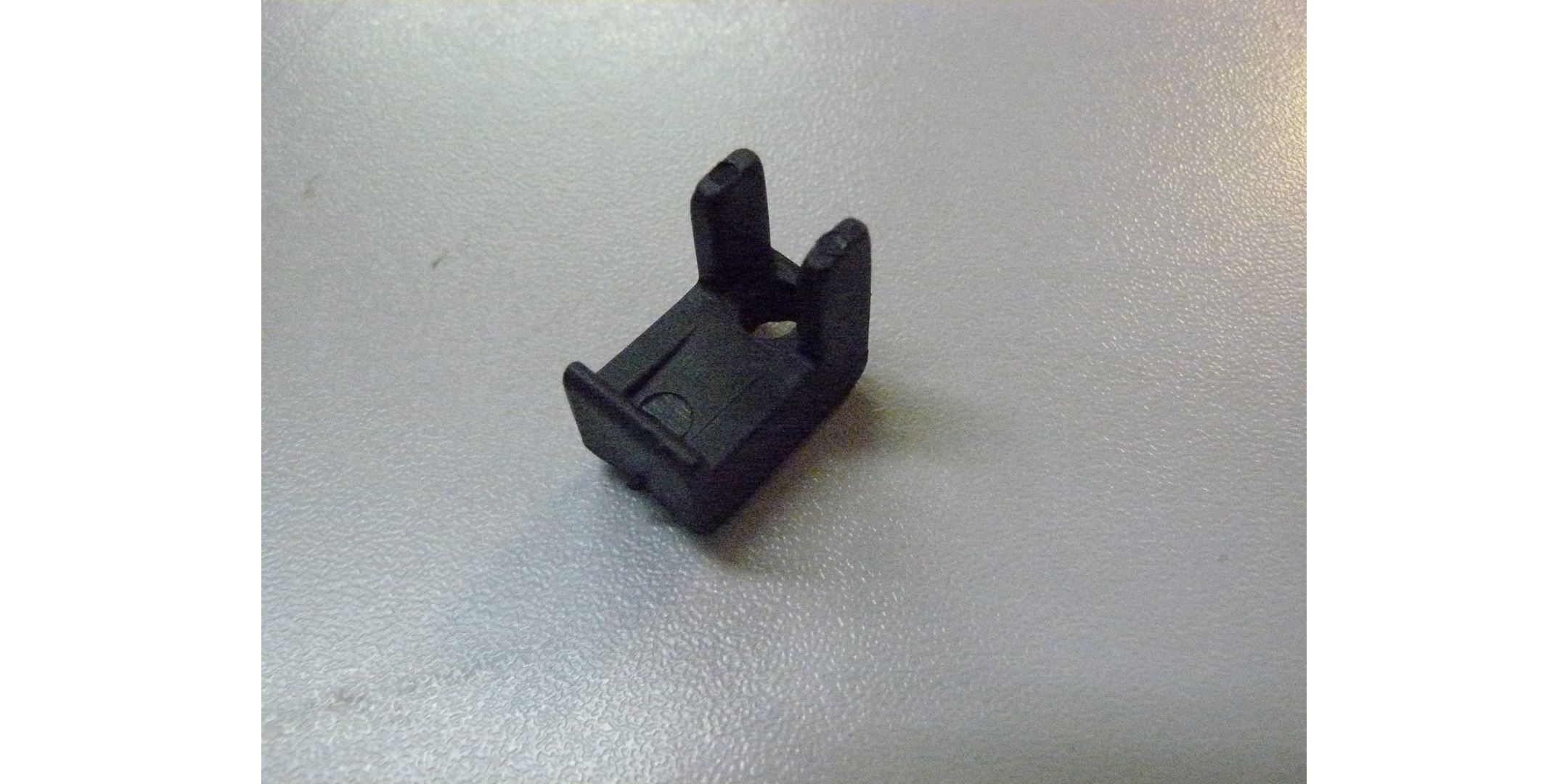 Прижим шнура для Зубр SDS-plus ЗП-780ЭК <br>(Артикул: U501-780-085)