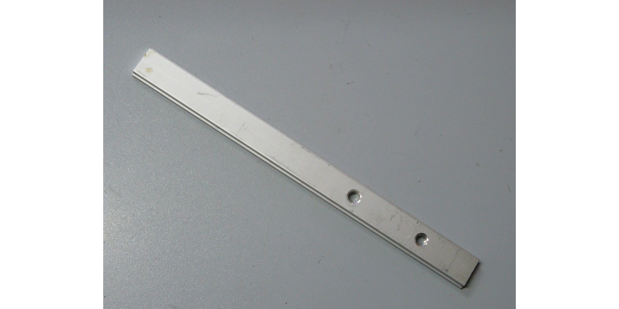 Полозок для Зубр ЗПТП-255-1800 <br>(Артикул: U569-183-055)