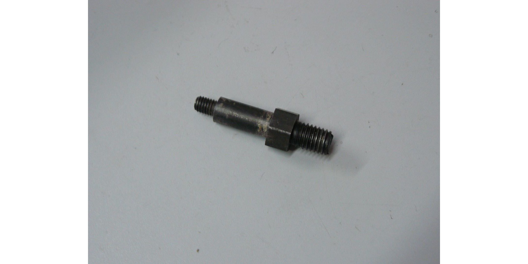Ось колеса для Зубр ЗПТП-255-1800 <br>(Артикул: U569-183-144)