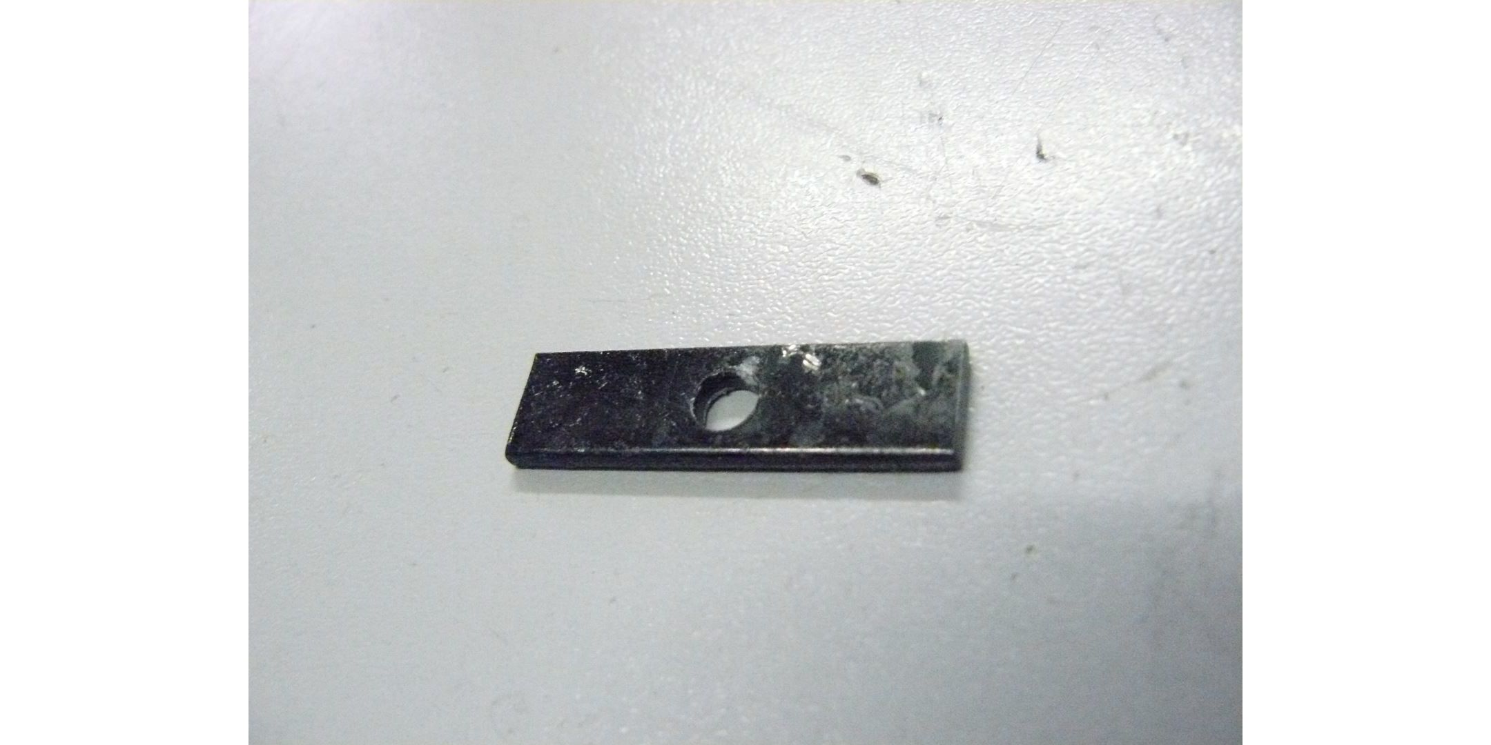 Пластина стальная прижима для Зубр ММА ЗАС-190 <br>(Артикул: U541-190-042)