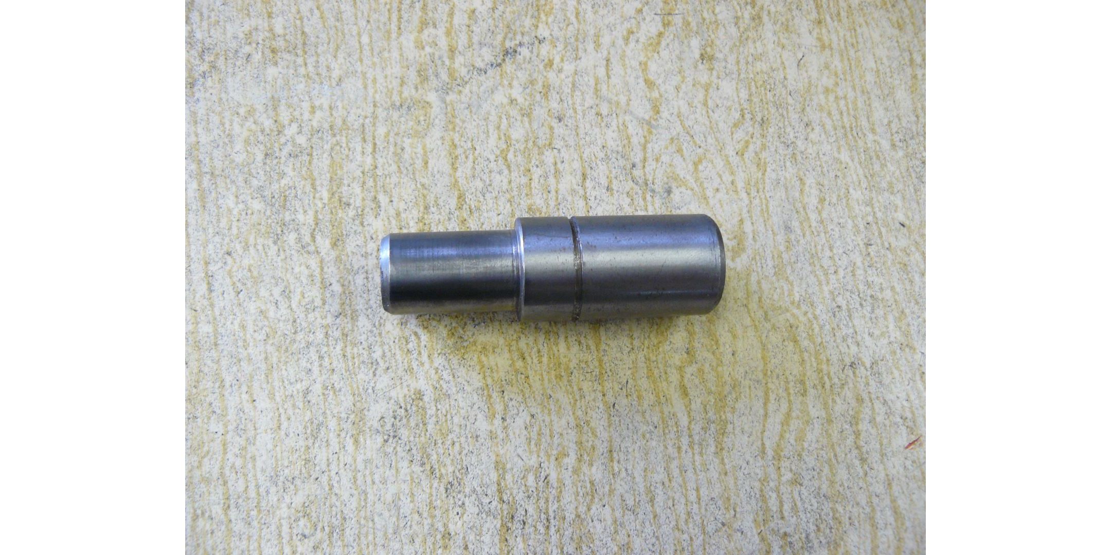 Вал ведомого шкива для Зубр ЗСС-350 <br>(Артикул: U526-350-070)